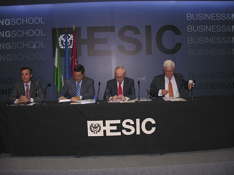 Mesa presidencial de la Asamblea Mercados21.es