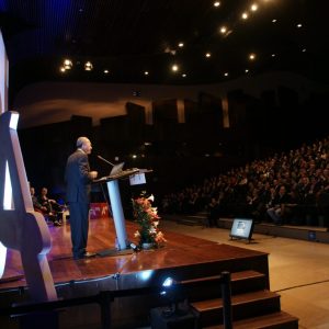 El cambio digital y la adaptación al nuevo consumidor, claves empresariales