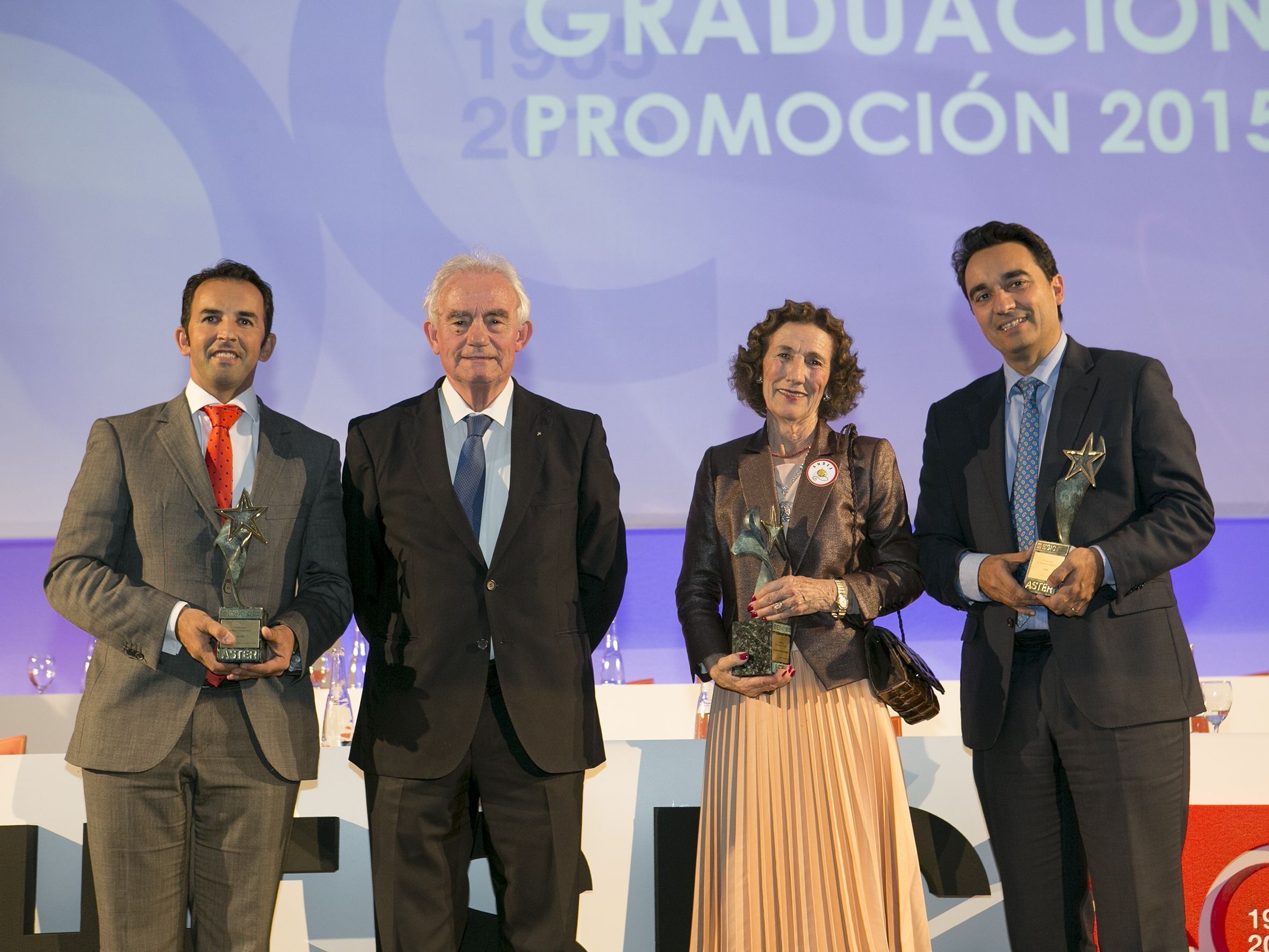 Mercados21 | COVAP, María Luisa Guardiola y Bluumi APPS, Premios Aster de ESIC