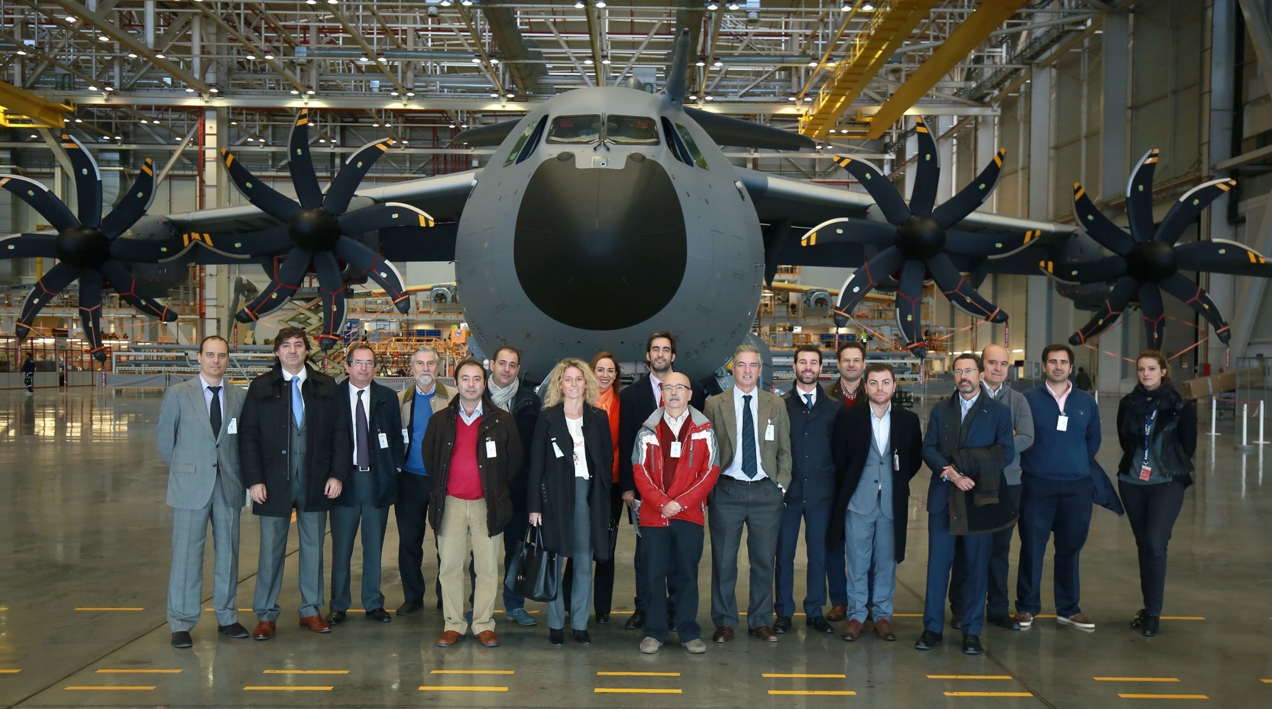 Mercados21 | Empresarios del CEC visitan la planta del A400M de Airbus