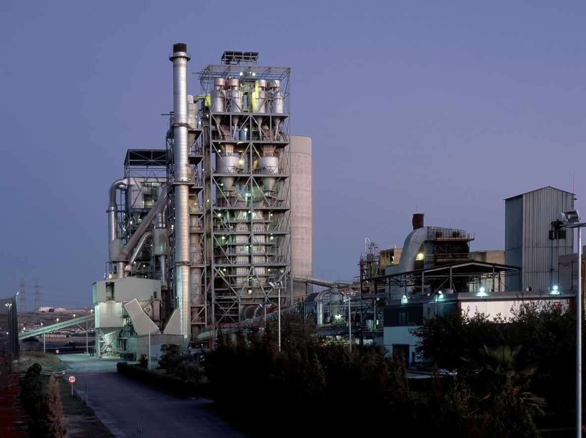 Mercados21 | La planta de Portland en Alcalá de Guadaíra tiene un impacto de más 22 millones en el entorno