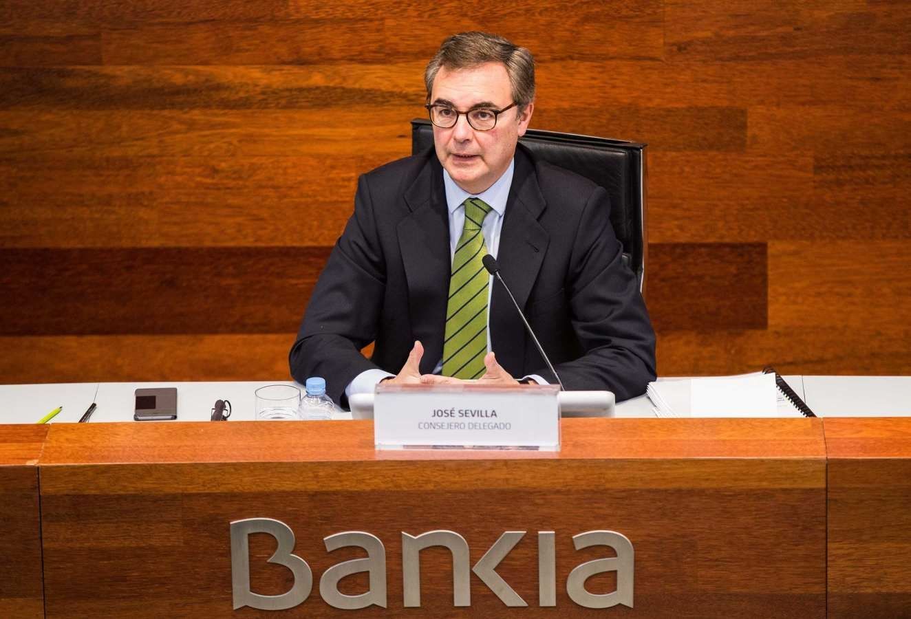 Mercados21 | Bankia cierra un semestre en tablas, tras la consolidación de la fusión con BMN