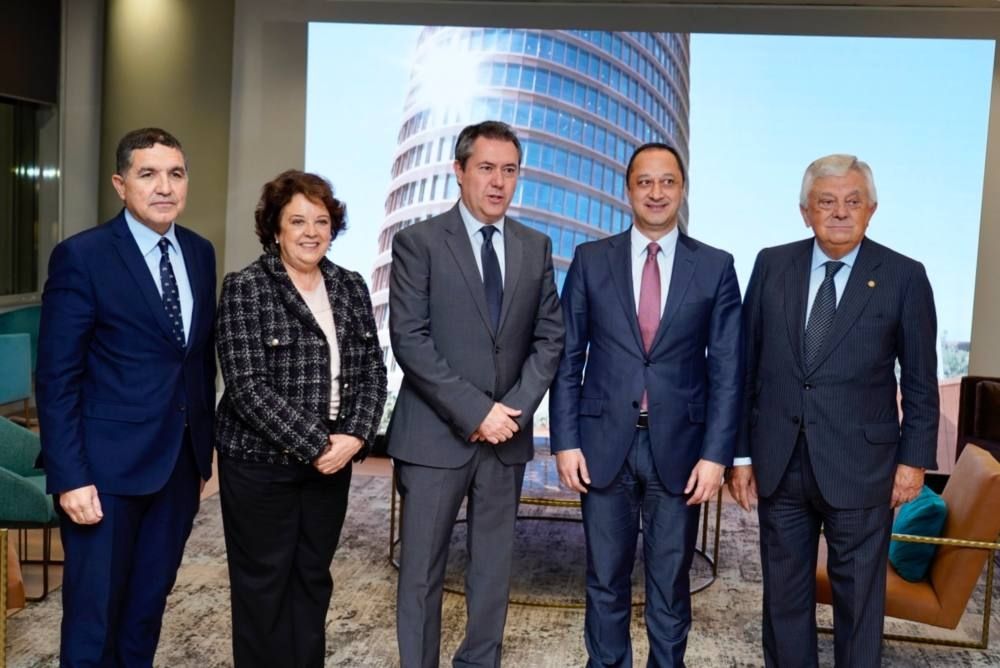 La Cámara de Comercio inaugura el nuevo espacio Club Cámara Antares en Torre Sevilla