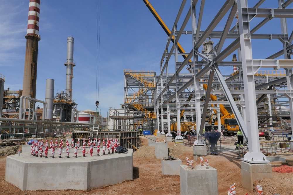 Cespa invierte 100 millones en la modernización de la planta química de Puente Mayorga