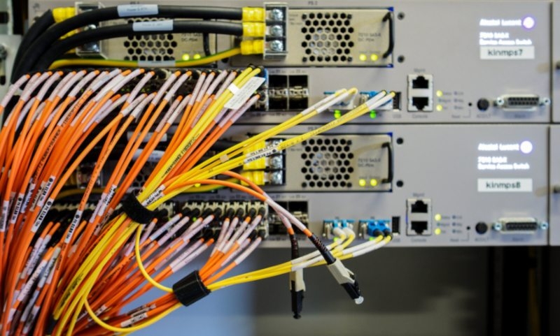 Vodafone refuerza la cobertura en hospitales de campaña y hoteles medicalizados andaluces