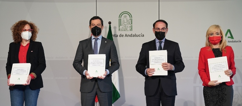 CEA sella con Junta y sindicatos el Acuerdo Andaluz de Medidas Extraordinarias dotado con 730 millones de euros