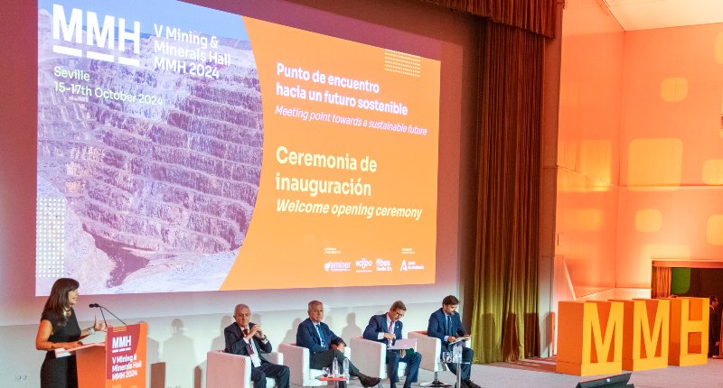Radiografía del presente, futuro y grandes retos del sector minero en la V Edición del Mining and Minerals Hall<ul><li class='subtitulo'>El consejero Paraleda anuncia en el MMH el nuevo decreto andaluz para potenciar el impacto del sector en las comarcas mineras</li></ul>