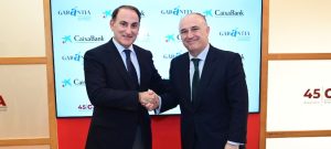 CaixaBank y Garántia SGR renuevan su convenio y amplían hasta 300 millones de euros la línea de financiación para pymes y autónomos de AndalucíaLa sociedad de avales sostiene que con su apoyo a la financiación ha hecho posible la realización de inversiones por 1.670 millones