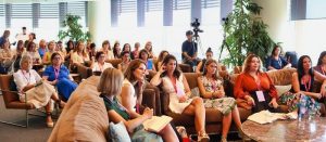 Amazon y Womenalia forman en digitalización a un centenar de emprendedoras en SevillaAndalucía es la cuarta comunidad autónoma con mayor número de pymes vendiendo en Amazon