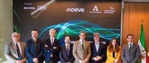 La Junta y Moeve se alían para aterrizar usos reales de la computación cuántica en la industria andaluzaEl consejero de Industria asegura que Andalucía es uno de los "territorios mejor preparados para la economía digital"